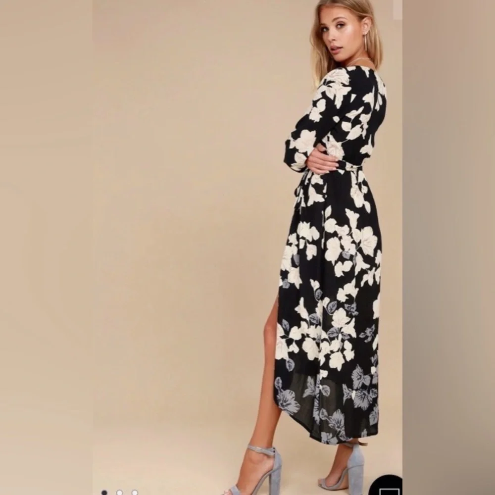 Billabong Floral Fever Wrap Dress Size M Black Ivory Feminine Light Romantic - Picture 4 of 14